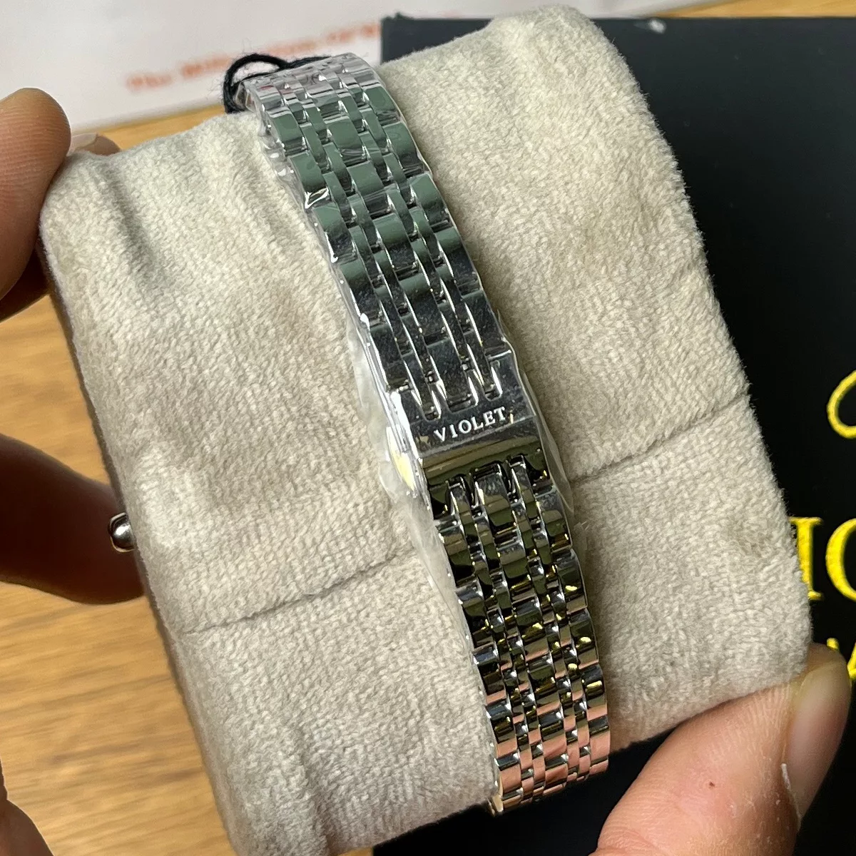 ساعت مچی زنانه ویولت VIOLET B0615L-111