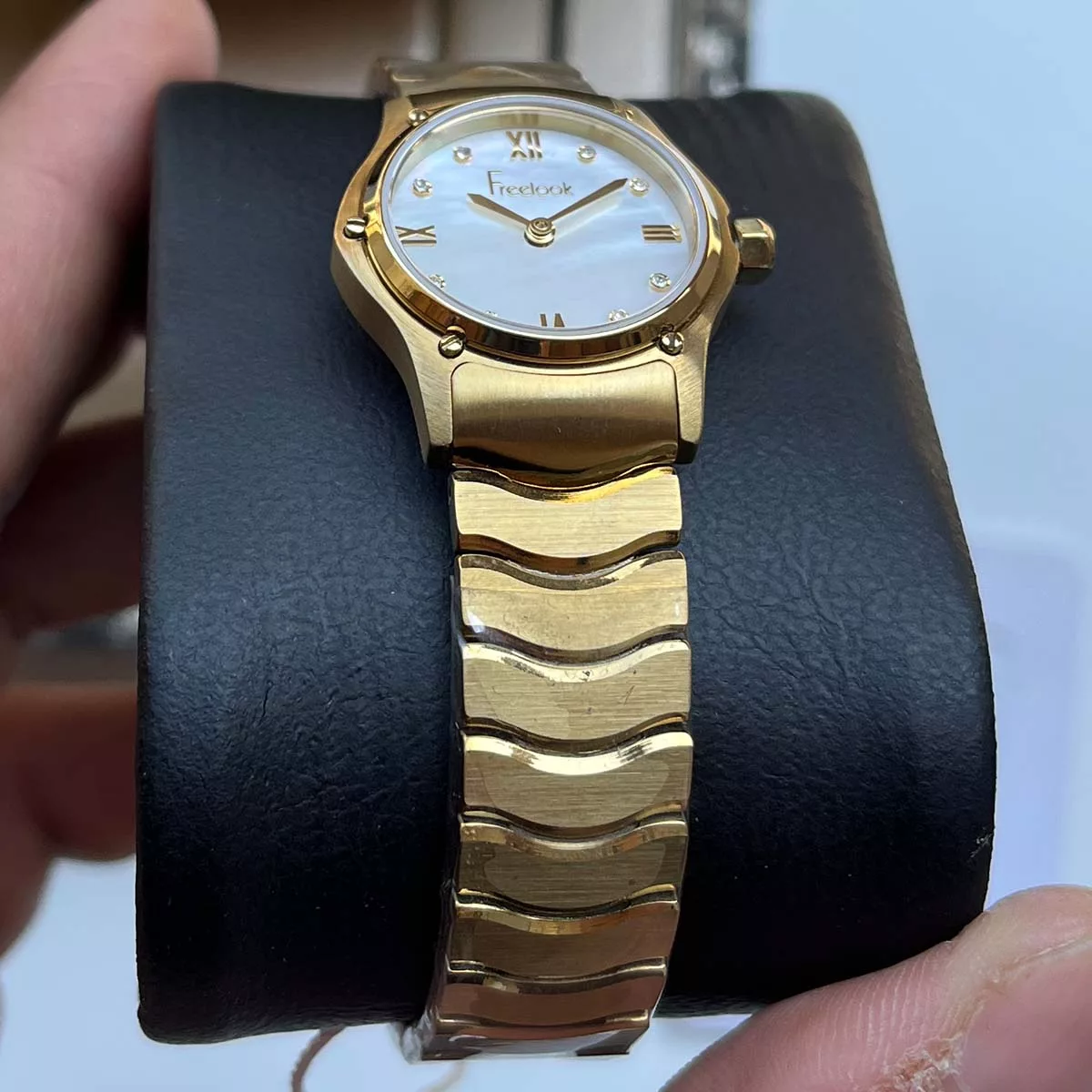 ساعت مچی زنانه فری لوک FREELOOK FL.1.10467-2