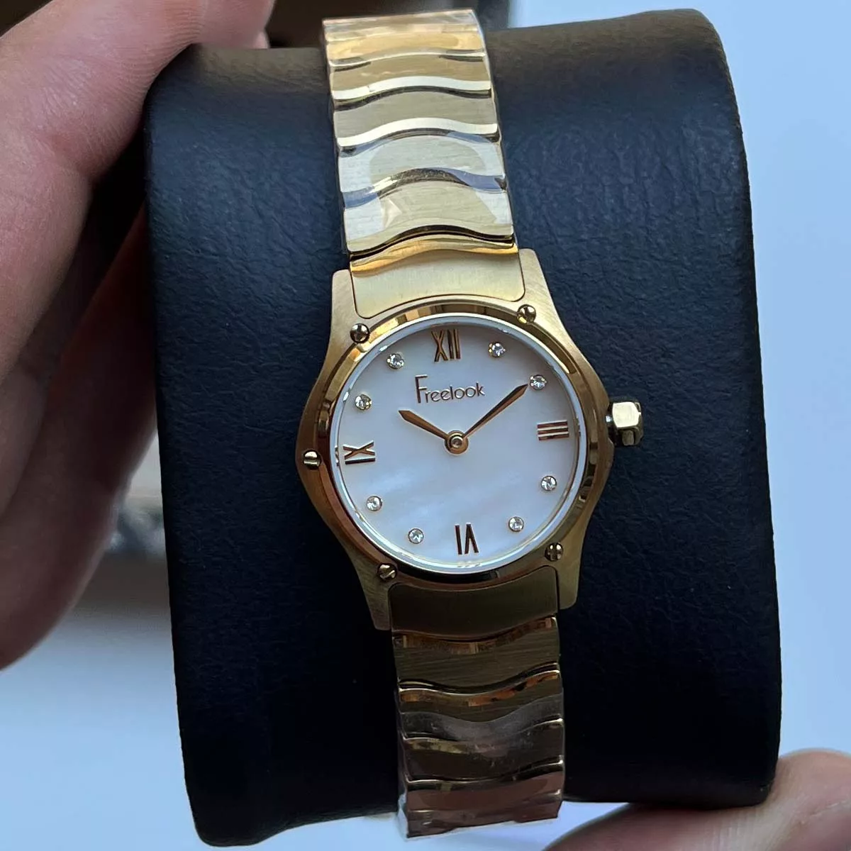 ساعت مچی زنانه فری لوک FREELOOK FL.1.10467-2