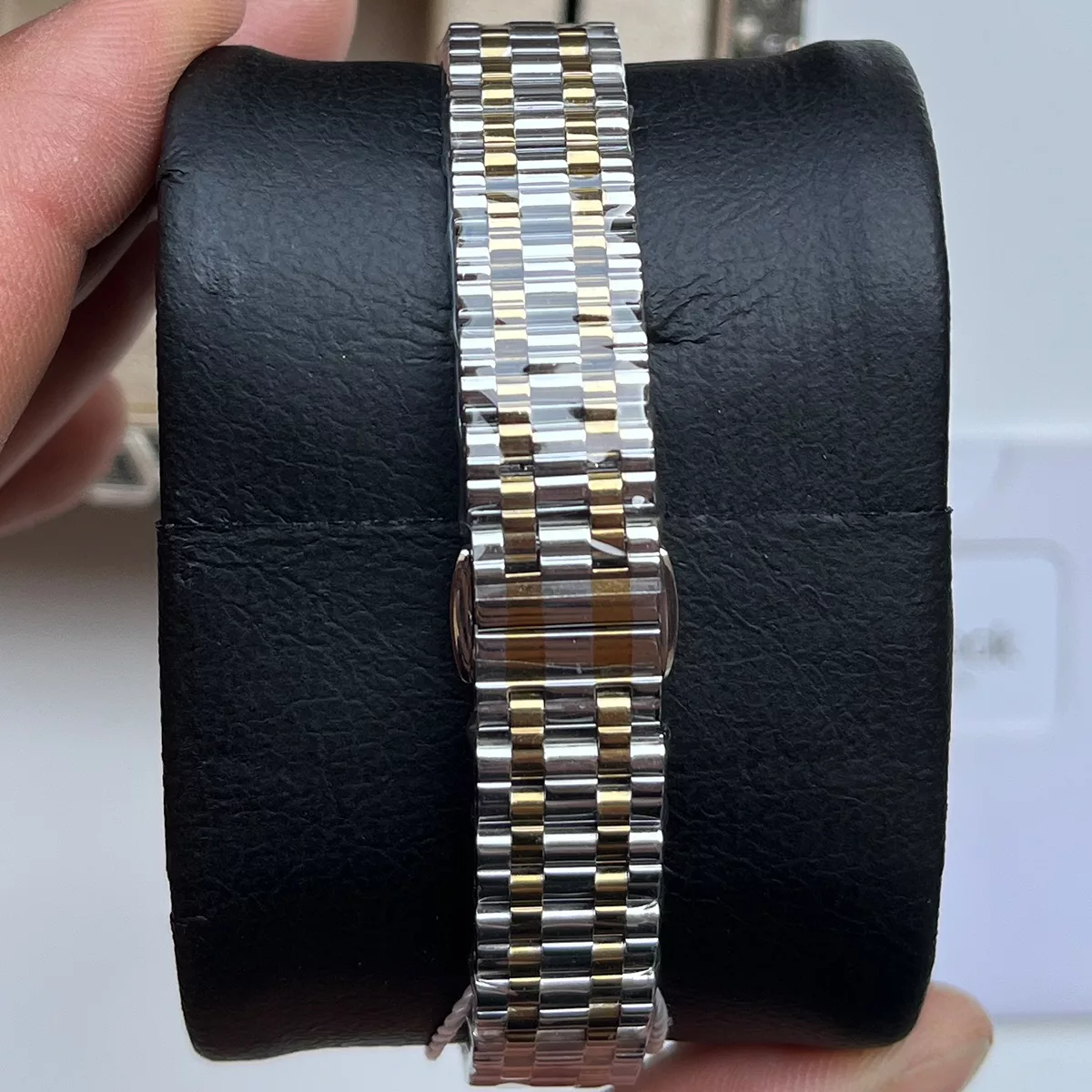 ساعت مچی زنانه فری لوک FREELOOK FL.1.10482-5