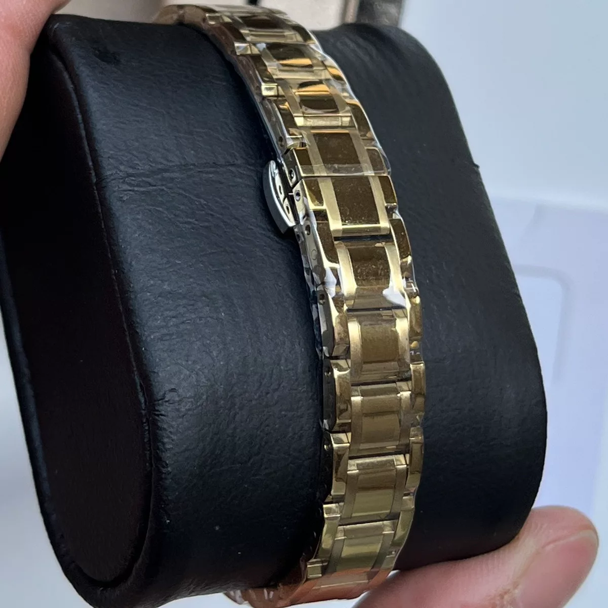 ساعت مچی زنانه فری لوک FREELOOK FL.1.10497-4