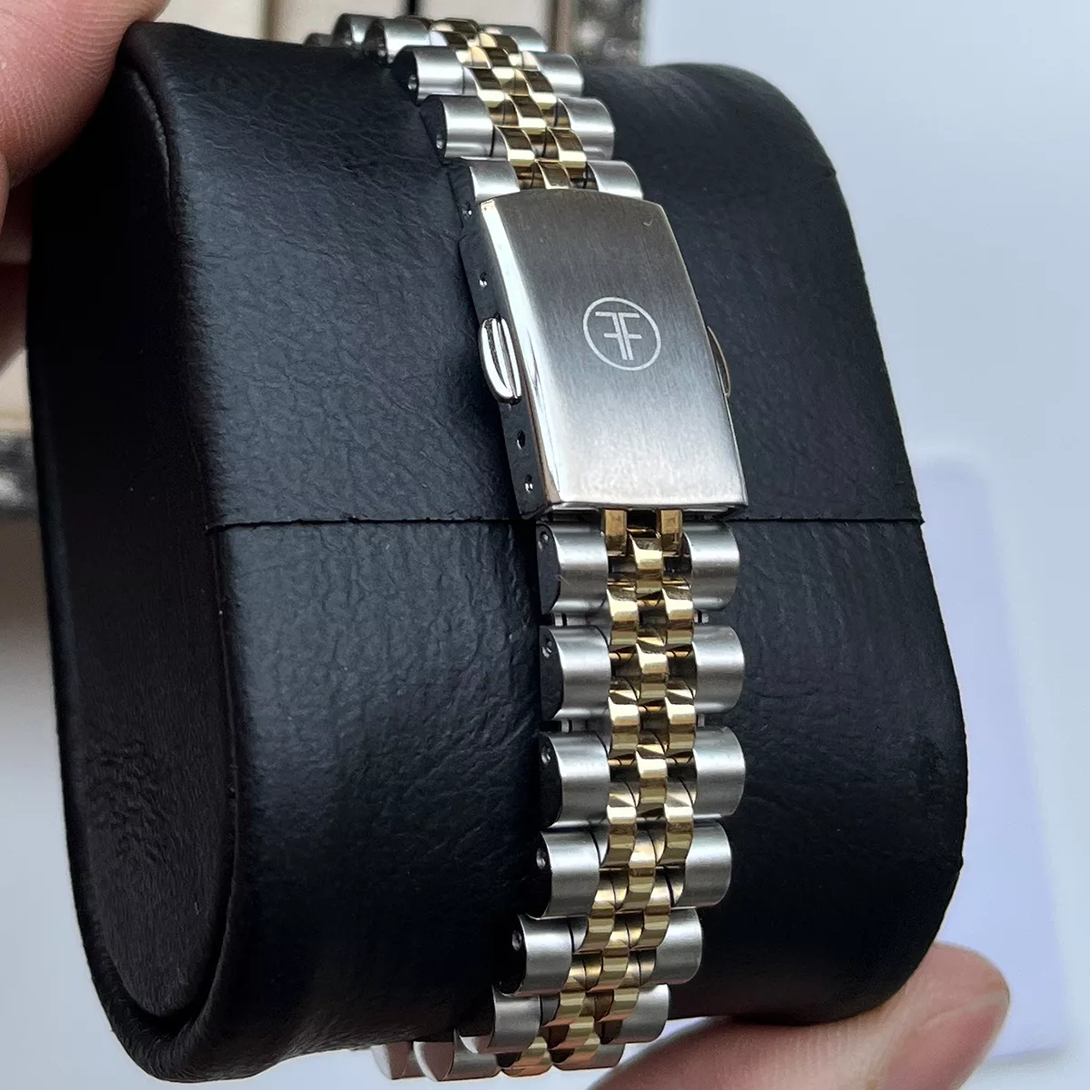 ساعت مچی زنانه فری لوک FREELOOK FL.4.10004-4