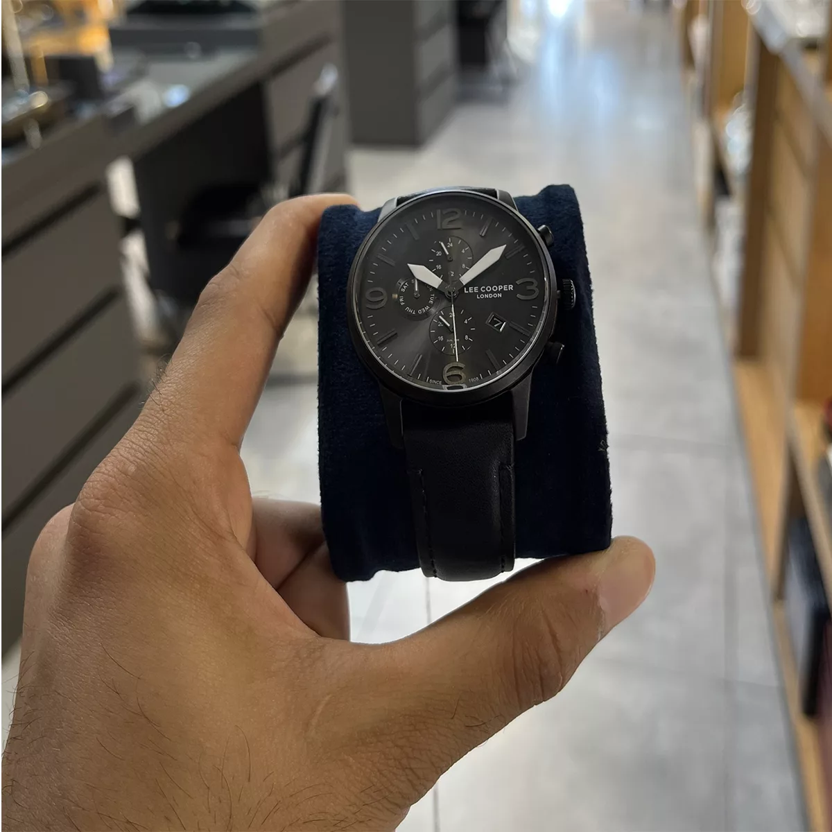 ساعت مچی مردانه لیکوپر LEE COOPER LC07083.651