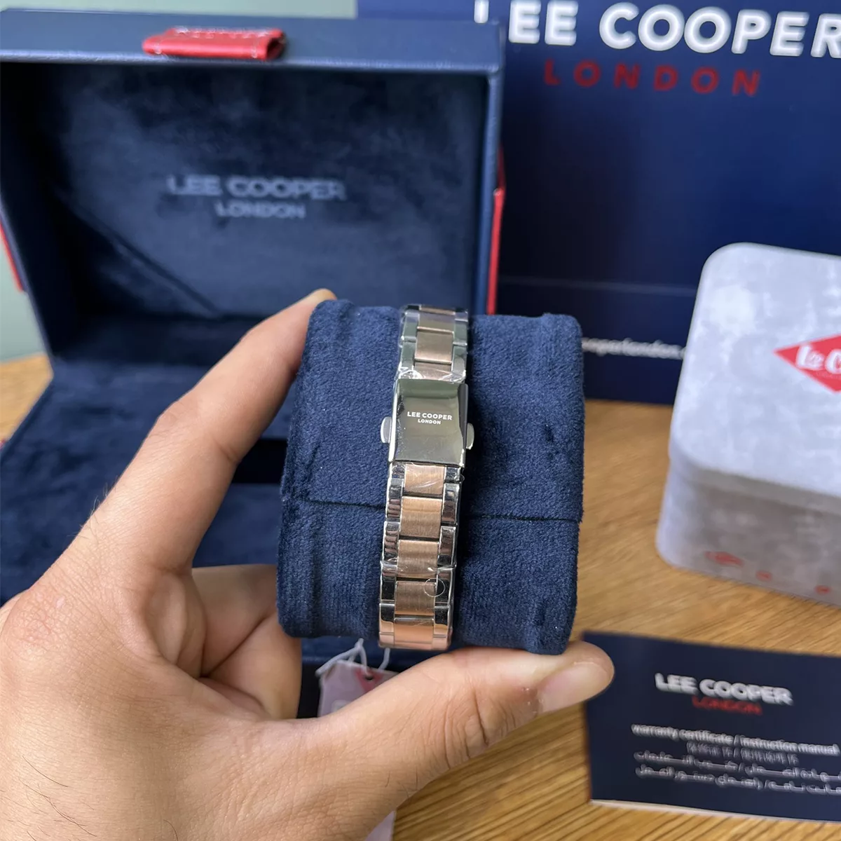 ساعت مچی زنانه لیکوپر LEE COOPER LC07447.590