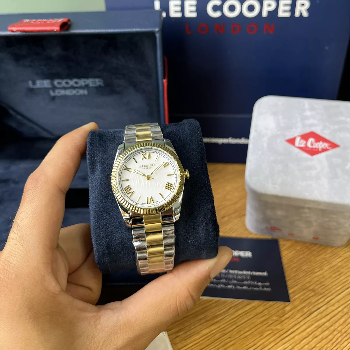 ساعت مچی زنانه لیکوپر LEE COOPER LC07825.220