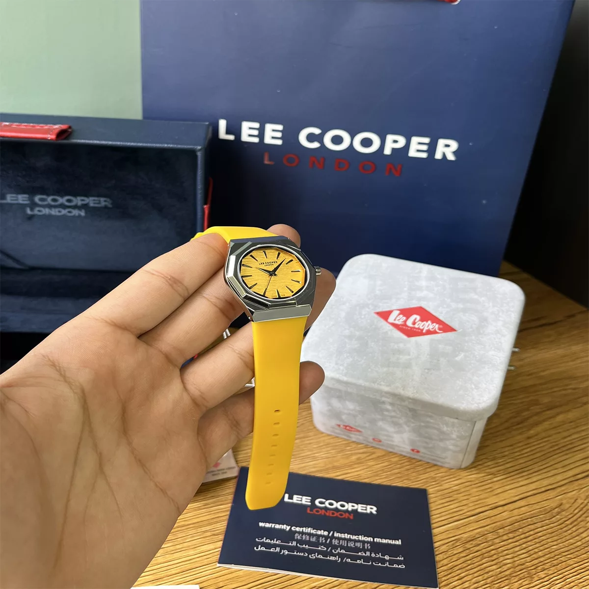 ساعت مچی زنانه لیکوپر LEE COOPER LC07937.311