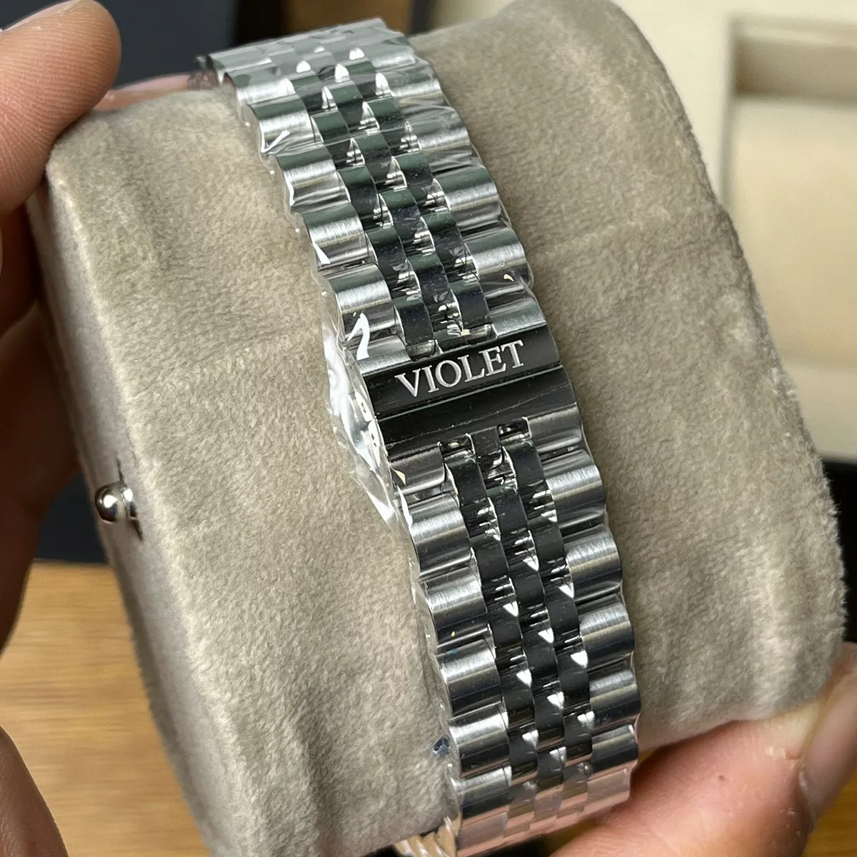 ساعت مچی مردانه ویولت VIOLET B0624G-131