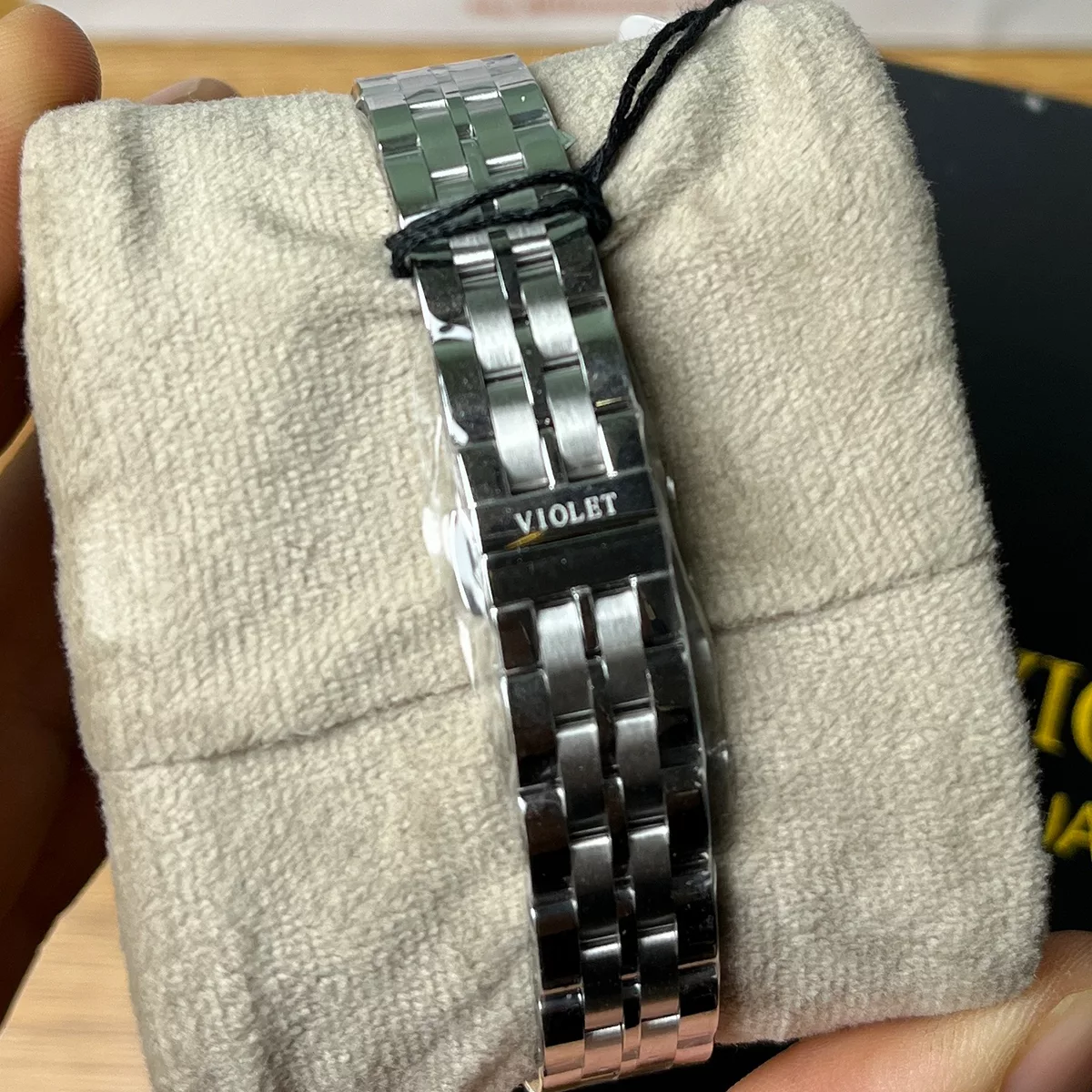 ساعت مچی زنانه ویولت VIOLET B0645L-111