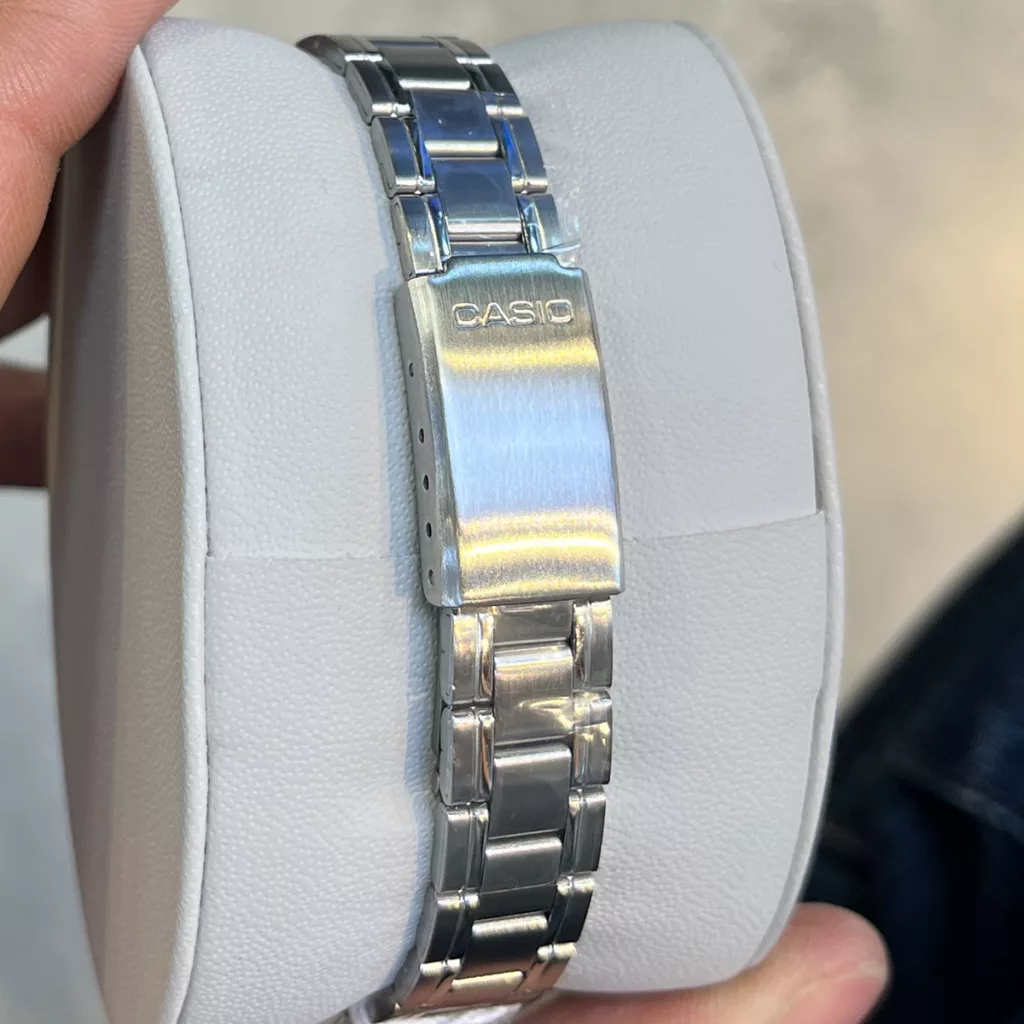 ساعت مچی زنانه کاسیو CASIO LTP-V002D-4B