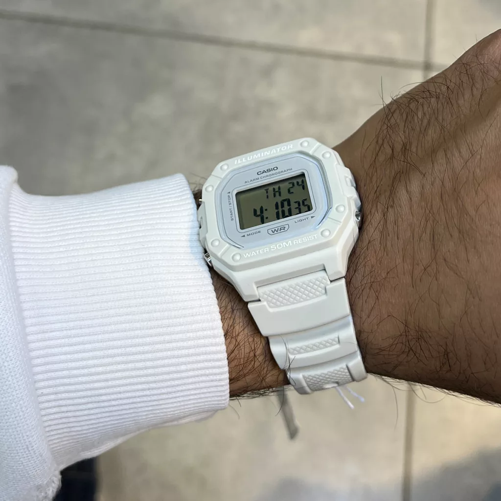 ساعت مچی کاسیو CASIO W-218HC-8AV