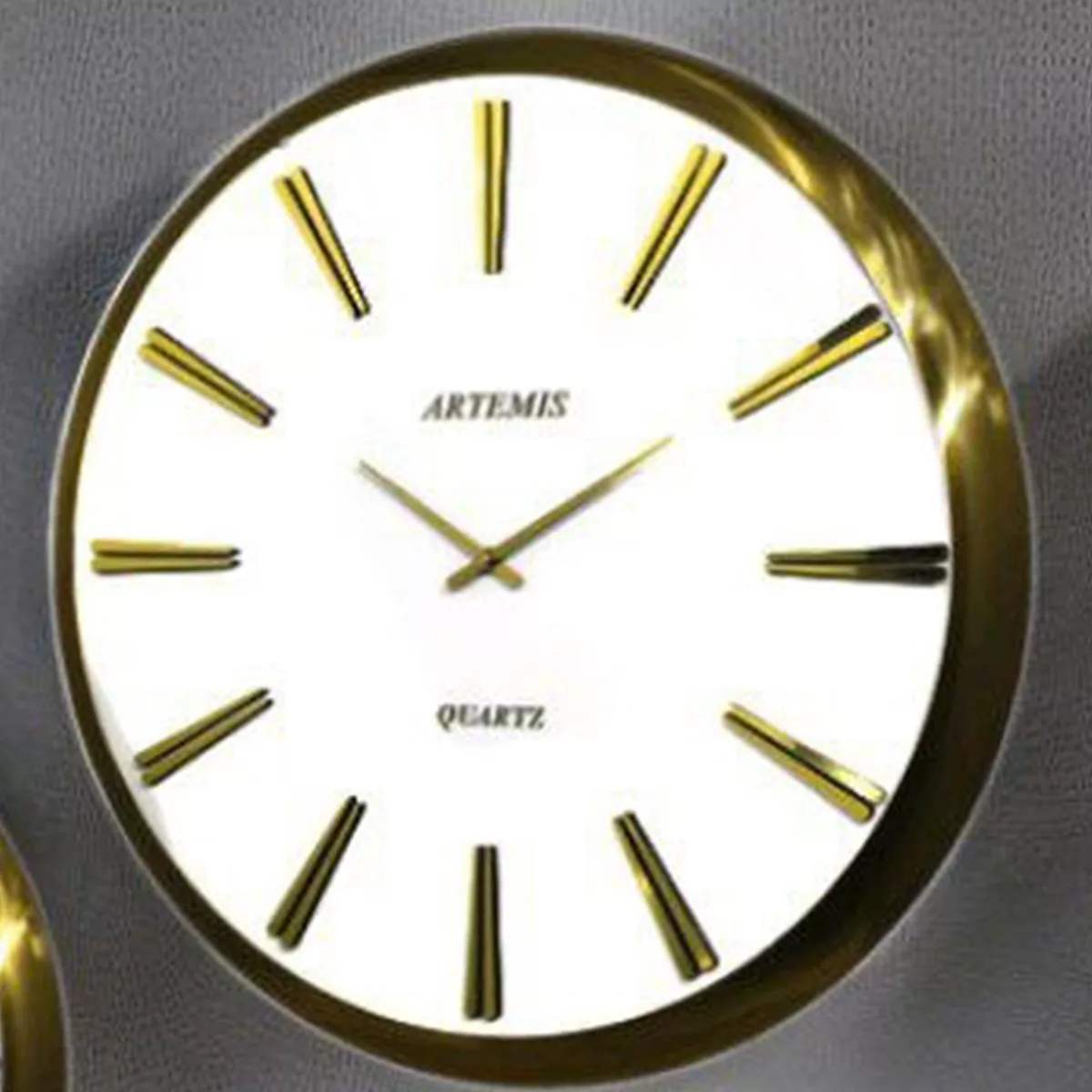 ساعت دیواری آرتمیس ARTEMIS 2045B-90079