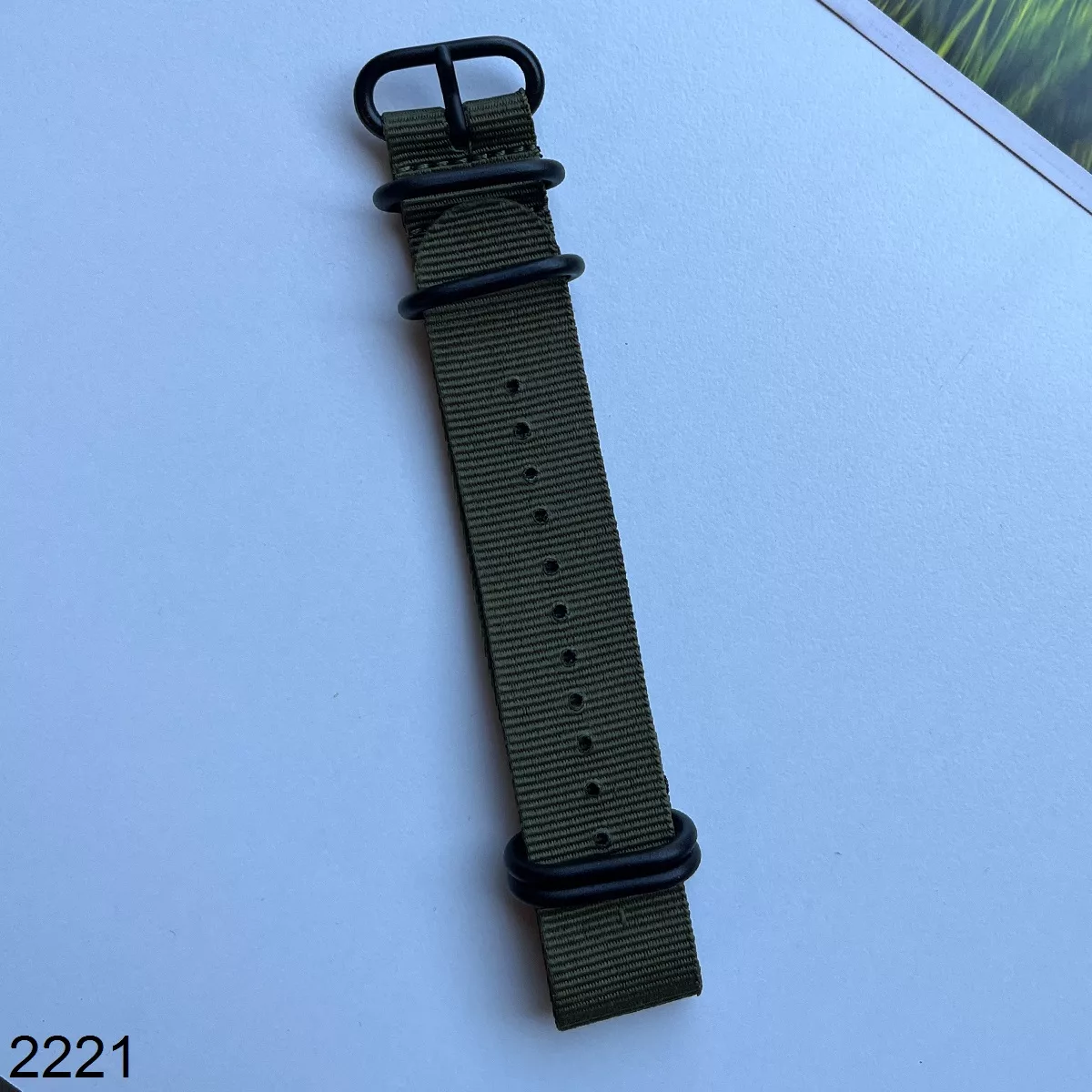 بند نیتو برزنتی سبز سایز 22mm کد 2221