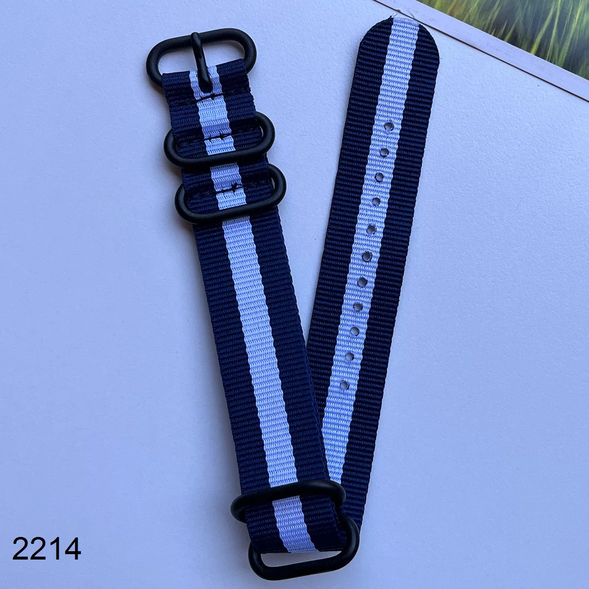 بند نیتو برزنتی سرمه ای سفید سایز 22mm کد 2214