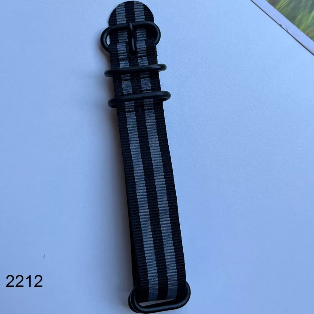 بند نیتو برزنتی مشکی طوسی سایز 22mm کد 2212
