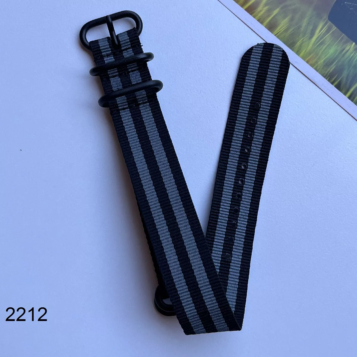 بند نیتو برزنتی مشکی طوسی سایز 22mm کد 2212
