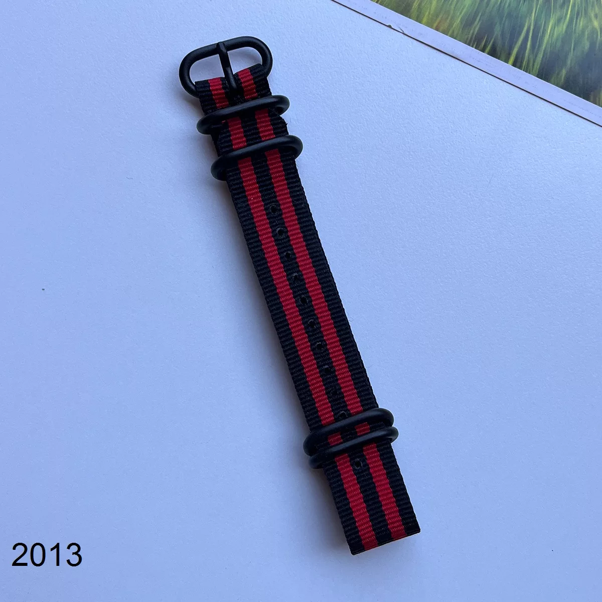 بند نیتو برزنتی مشکی قرمز سایز 20mm کد 2013