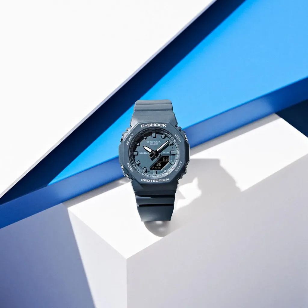 ساعت مچی زنانه کاسیو جیشاک CASIO G-SHOCK GMA-P2100BA-2A
