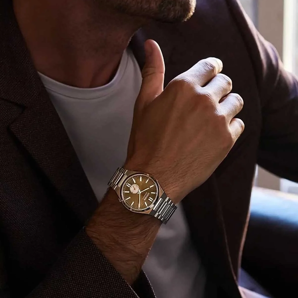 ساعت مردانه سیتیزن سری Small Second با شیشه سافایر